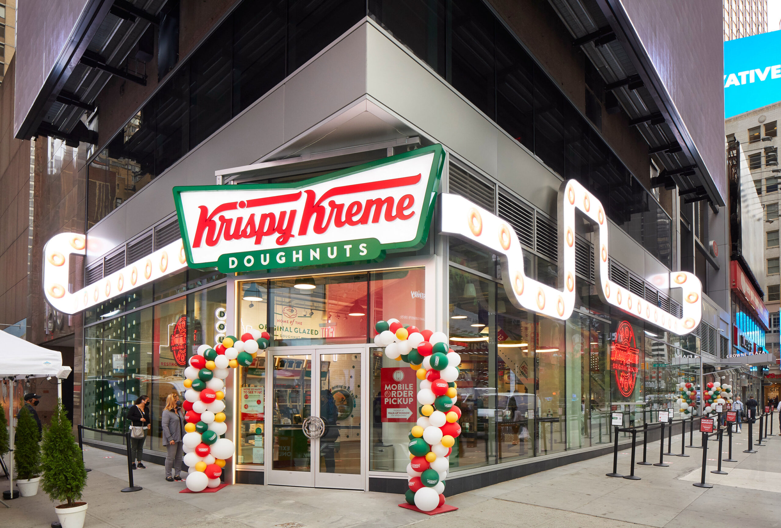 Krispy Kreme Flagship Store Traxon ecue